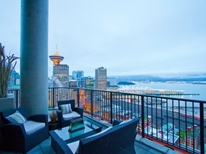 Vancouver condos view of downtown water