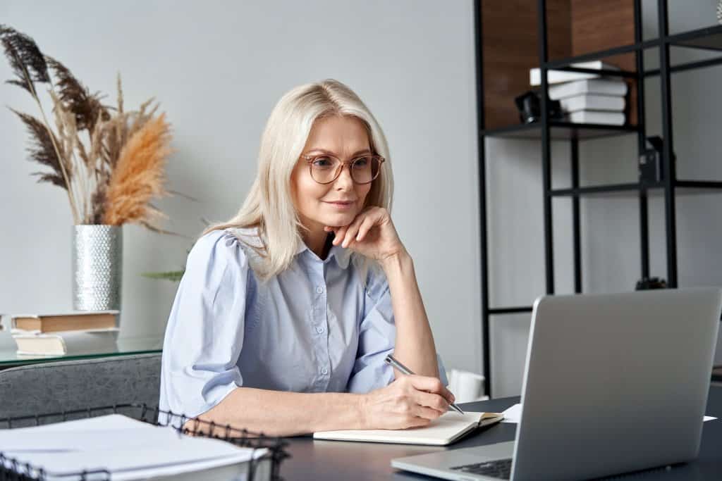 woman working at a laptop