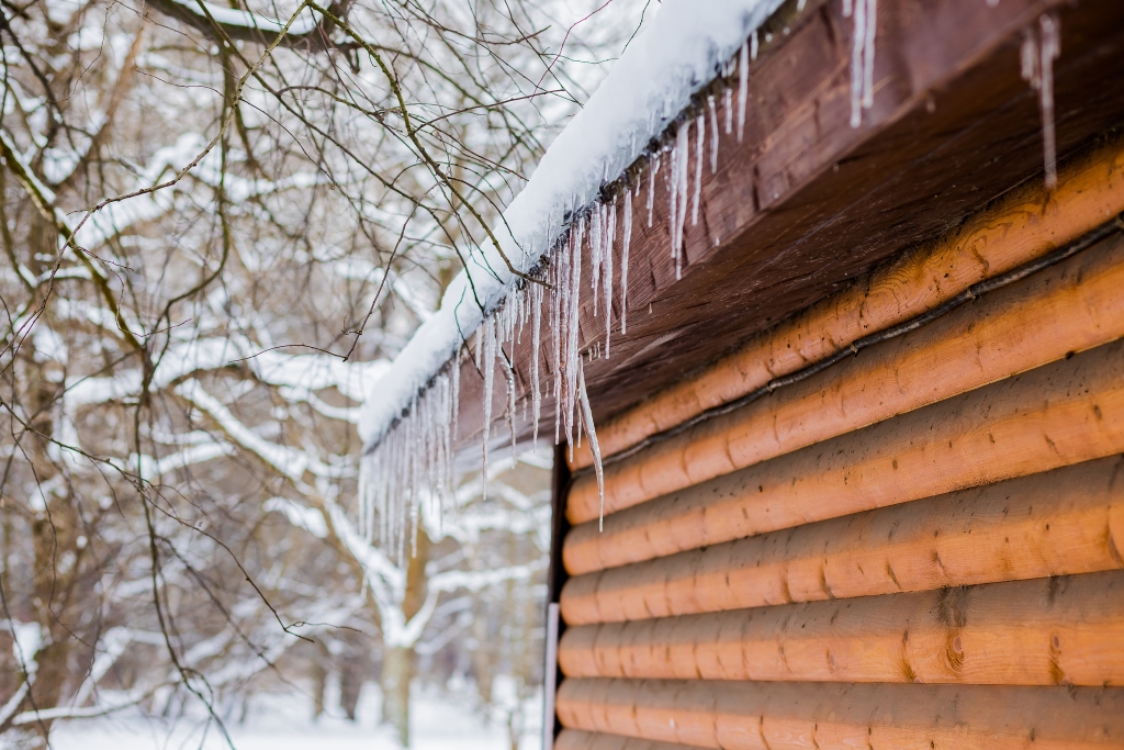 vacant home insurance protects against damage