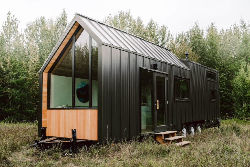 Luxury tiny house in Owen Sound, Ontario