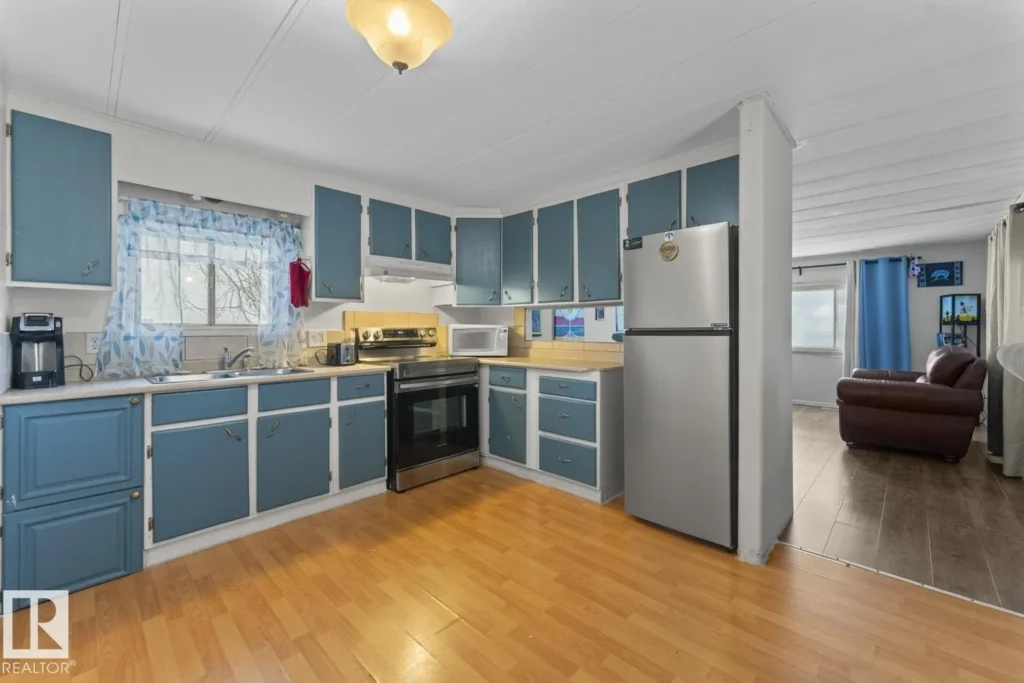 5612 53 Avenue, Unit 1, Cold Lake, AB