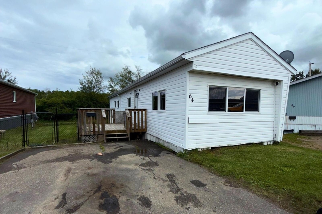 64-4405 50 Avenue, Cold Lake, AB