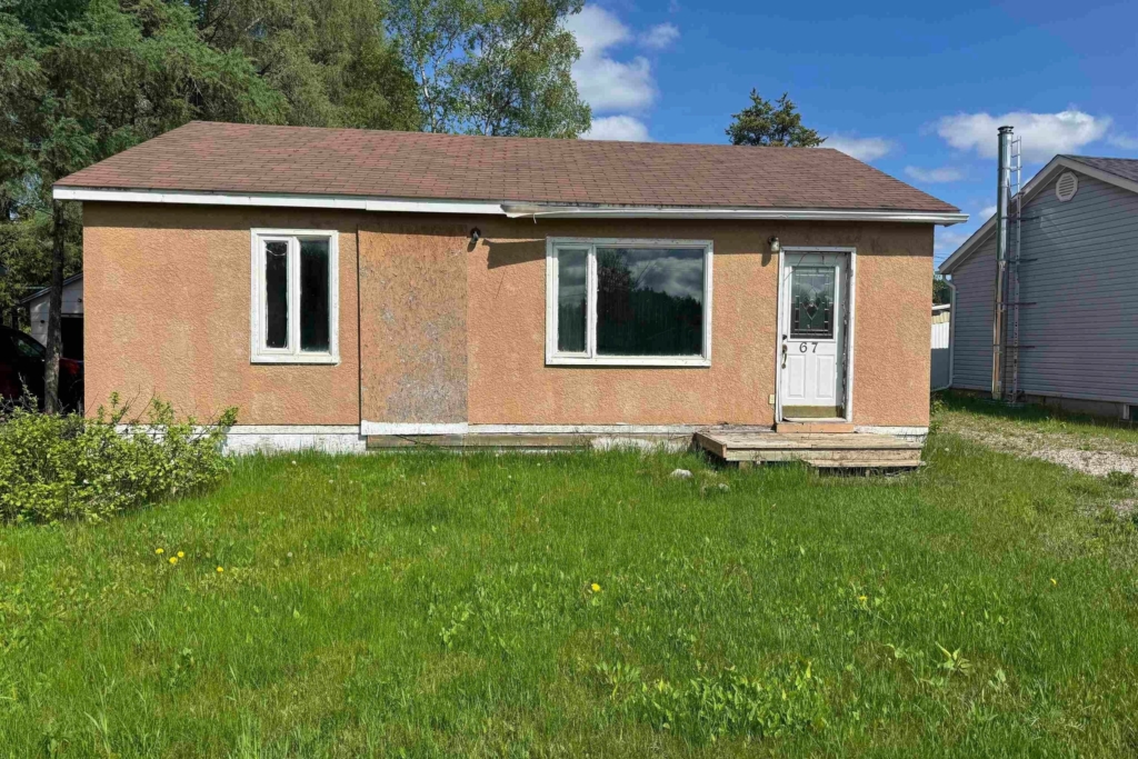 67 Manitou Road, Manitouwadge, ON